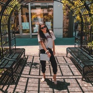 Meet your Posher, Andrea